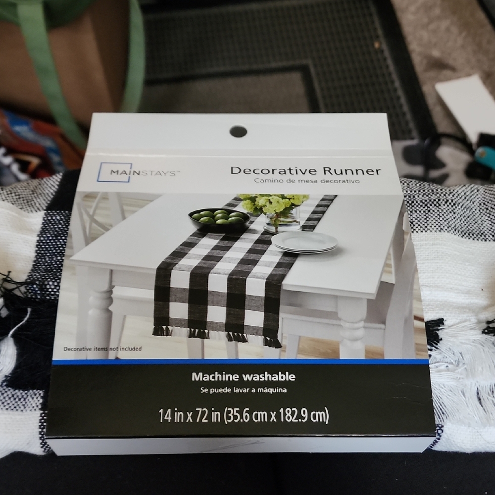 Mainstays Black and White Checkered Runner